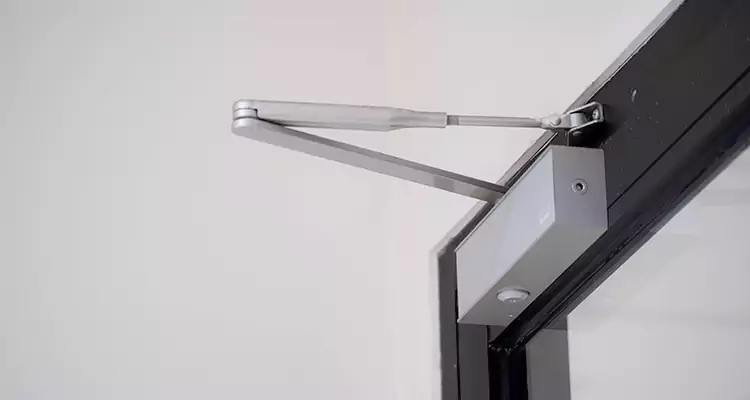 Screen Door Closer Installation in Poinciana, FL