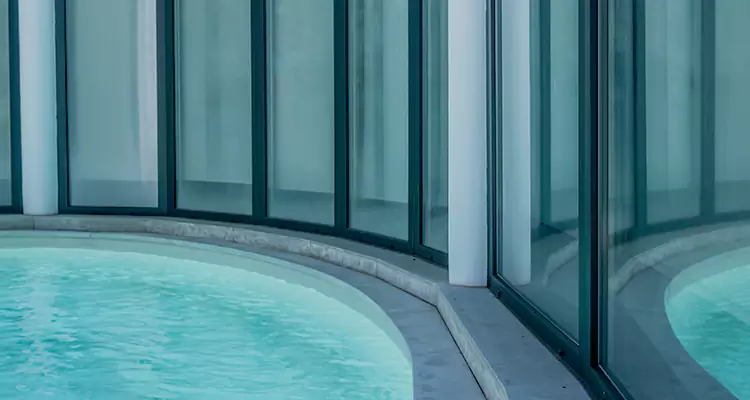 Repair Polyester Screen for Pool Enclosure in Poinciana, FL