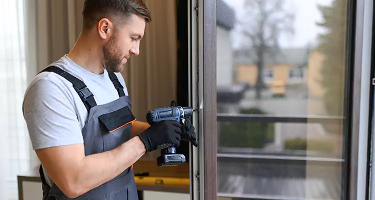 Sliding Screen Door Handle Repair in Poinciana, FL