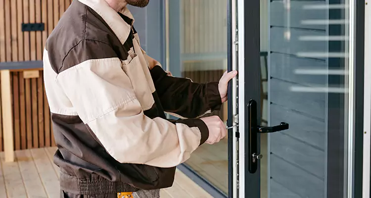 Fix Patio Screen Door Rollers in Poinciana, FL