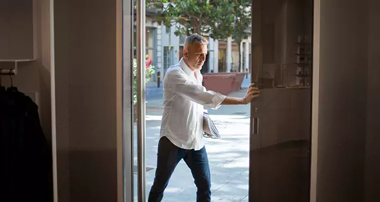 Track Cleaning and Repair for Stuck Doors in Poinciana, FL